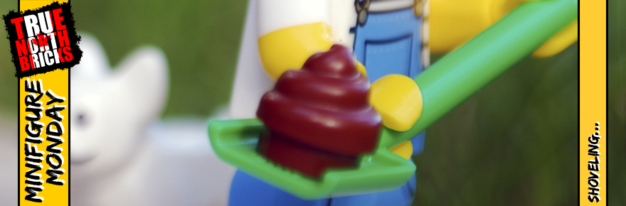 Minifigure Monday: Shoveling…