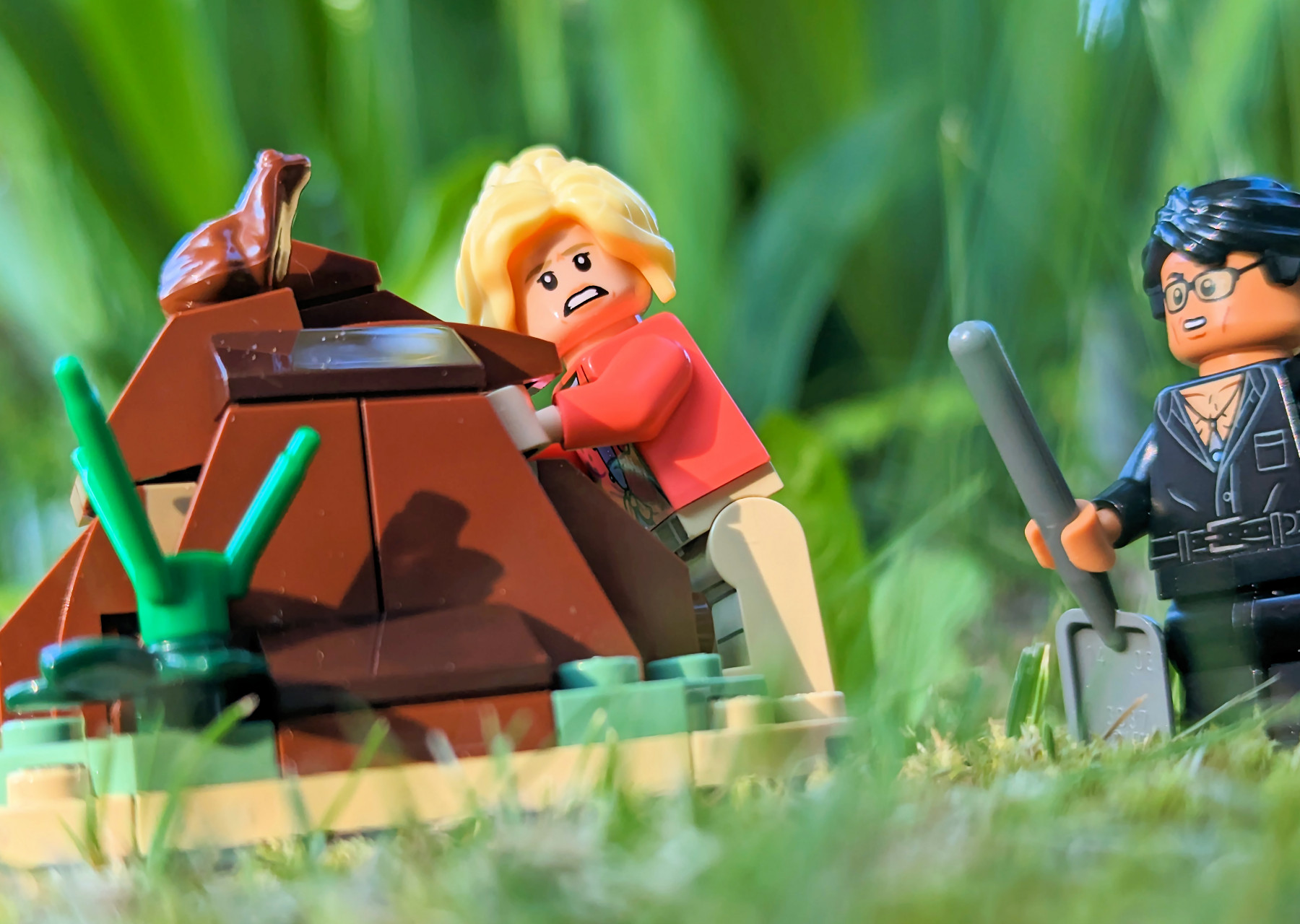 Triceratops Research (76959) Review - True North Bricks