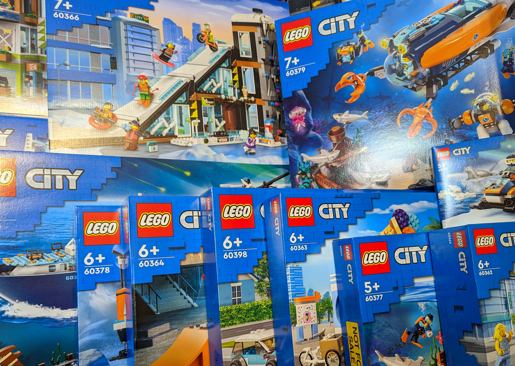 Live Reveal of the Summer 2023 LEGO® City Sets!