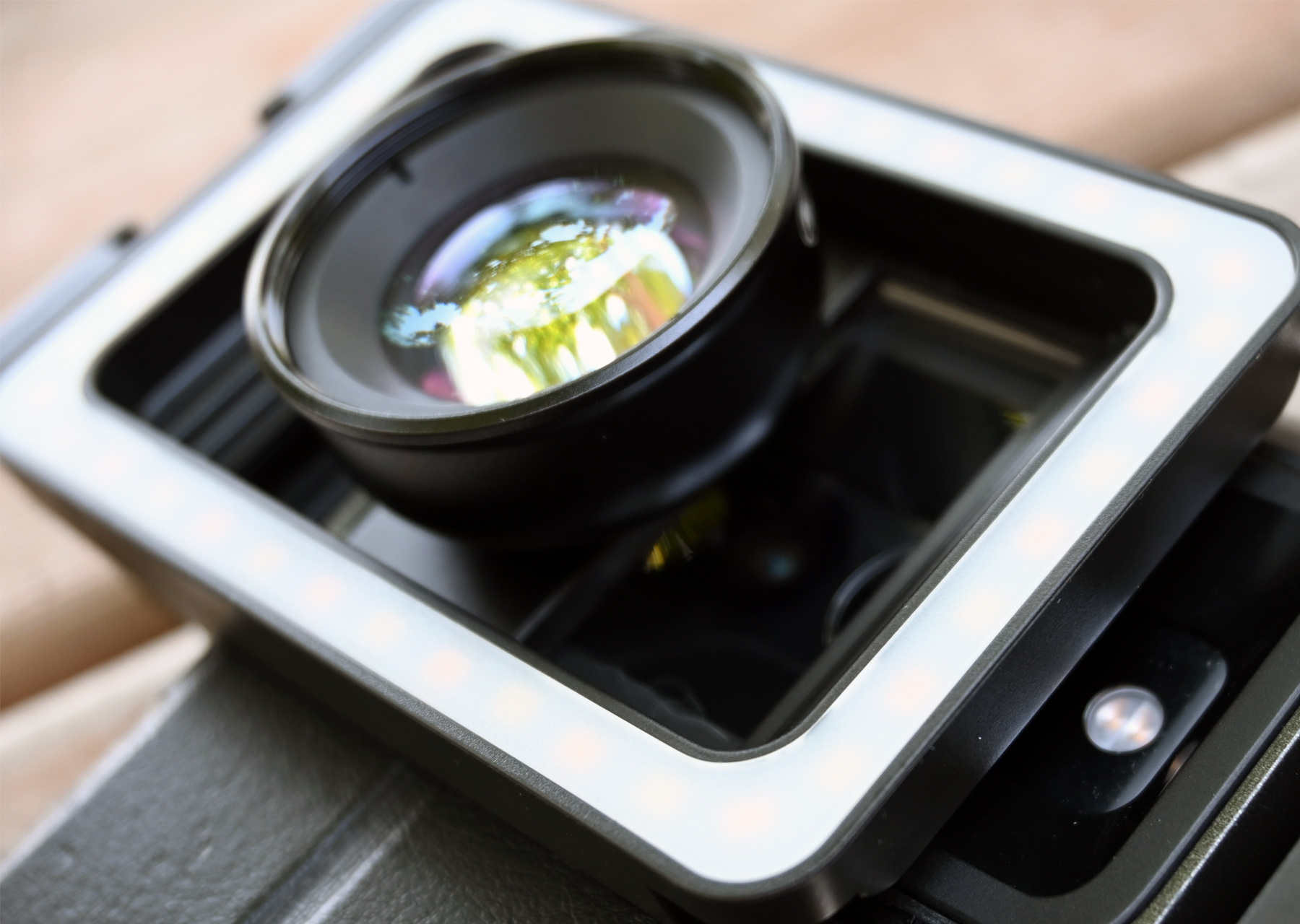 Apexel Macro Lens for Minifigure Photography